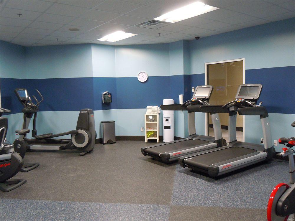 Four Points By Sheraton Edmundston Hotel & Conference Center エクステリア 写真