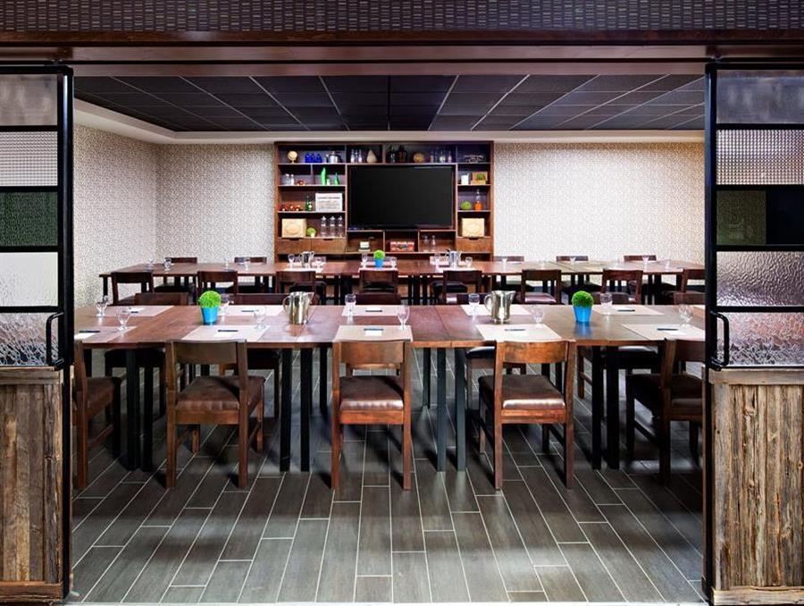 Four Points By Sheraton Edmundston Hotel & Conference Center エクステリア 写真