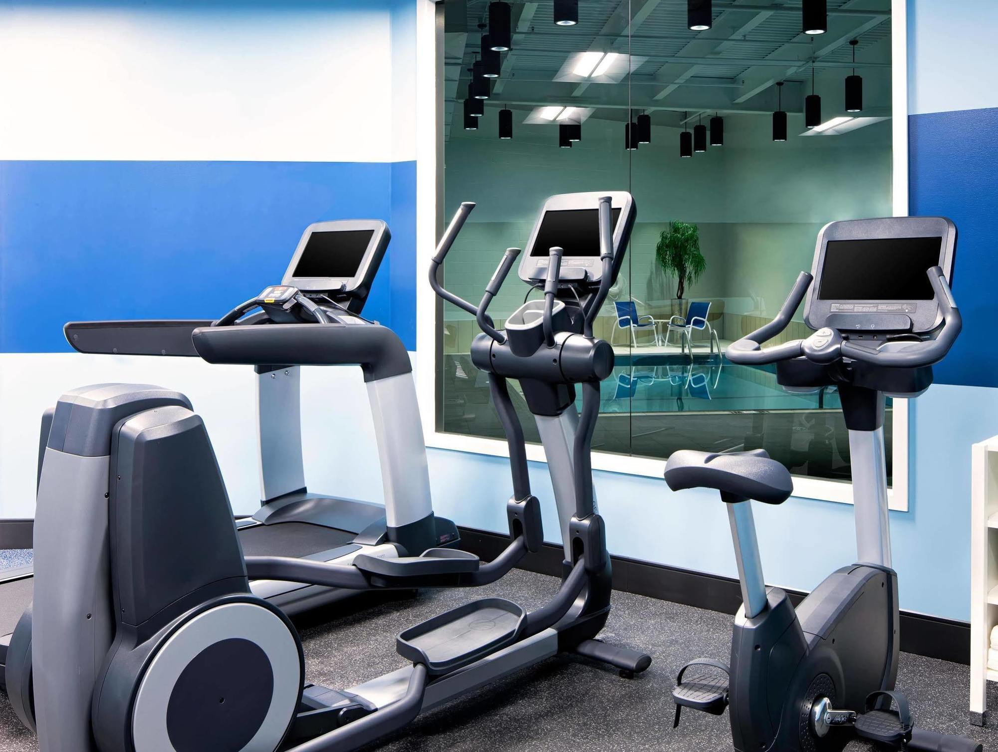 Four Points By Sheraton Edmundston Hotel & Conference Center エクステリア 写真