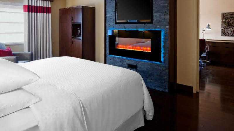 Four Points By Sheraton Edmundston Hotel & Conference Center エクステリア 写真